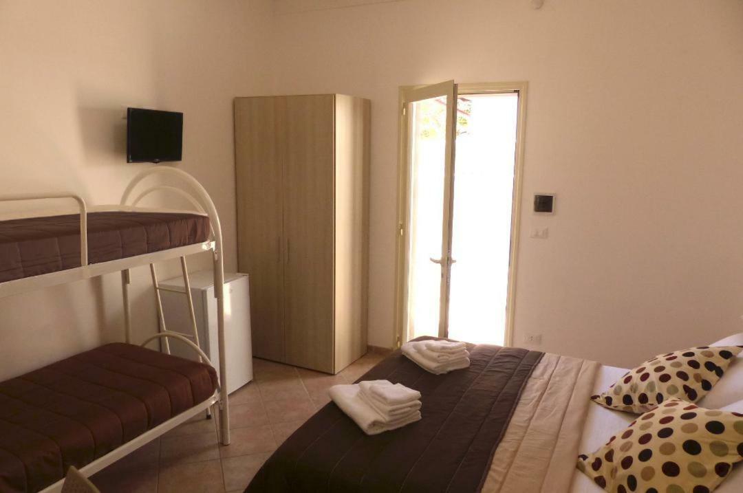 Almare B&B San Pietro in Bevagna Kültér fotó